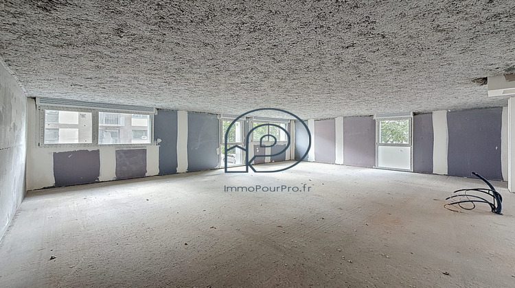 Ma-Cabane - Neuf Divers Croix, 94 m²