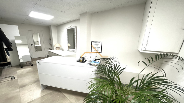 Ma-Cabane - Neuf Immeuble VALREAS, 140 m²