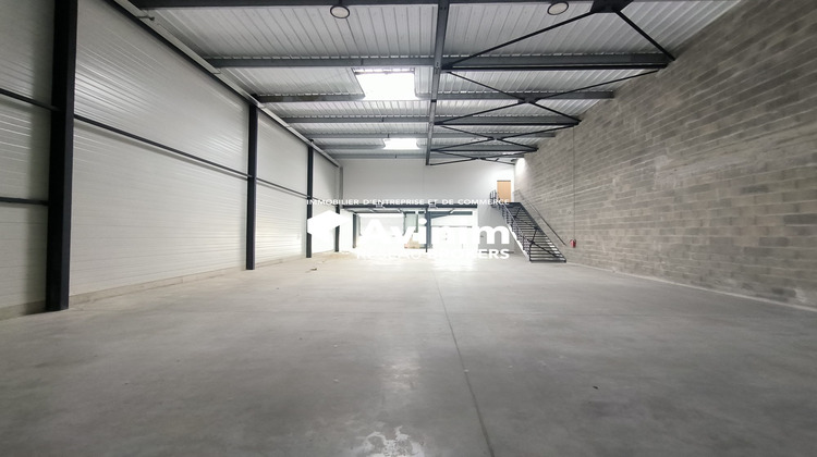 Ma-Cabane - Neuf Local commercial Avrainville, 9517 m²