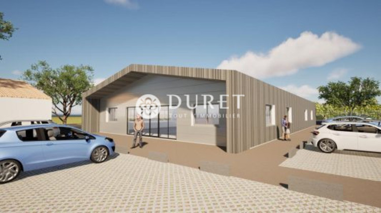 Ma-Cabane - Neuf Local commercial Fontenay-le-Comte, 300 m²