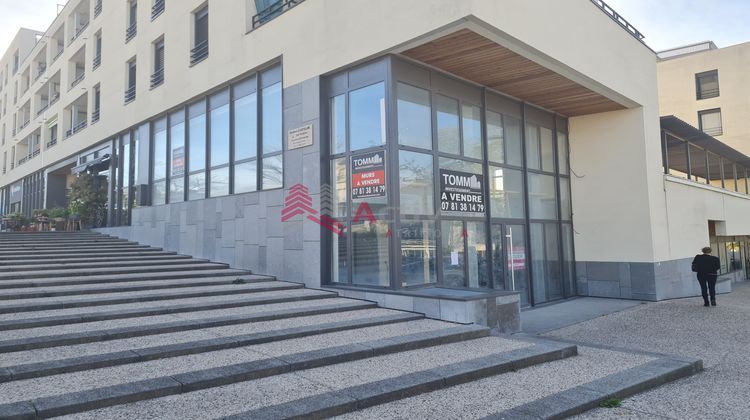 Ma-Cabane - Neuf Local commercial Lyon, 298 m²