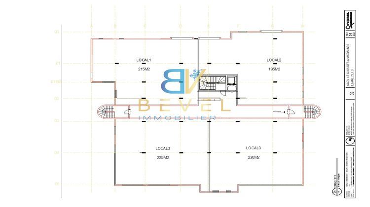 Ma-Cabane - Neuf Local commercial Saint-Jean-de-Maurienne, 975 m²