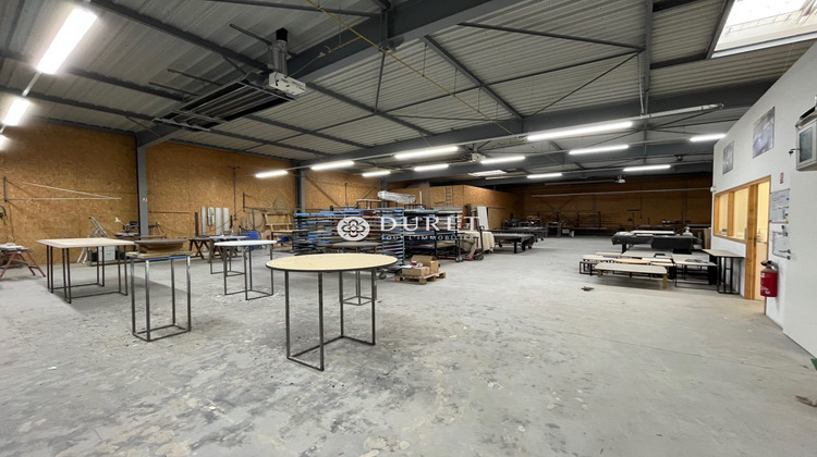 Ma-Cabane - Neuf Local commercial Saint-Révérend, 532 m²