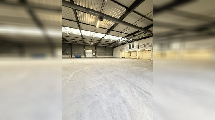 Ma-Cabane - Neuf Local commercial Villepinte, 3306 m²