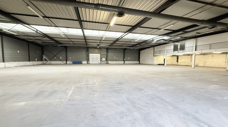 Ma-Cabane - Neuf Local commercial Villepinte, 3306 m²
