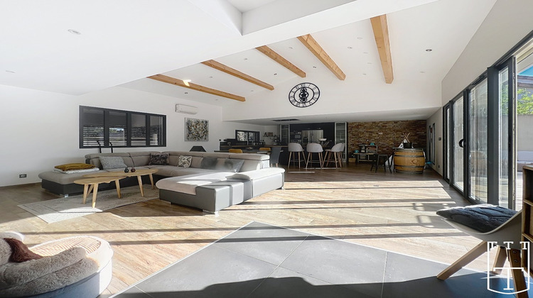 Ma-Cabane - Neuf Maison AUBENAS, 310 m²