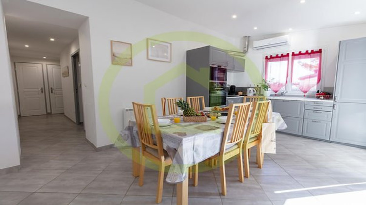 Ma-Cabane - Neuf Maison HYERES, 130 m²