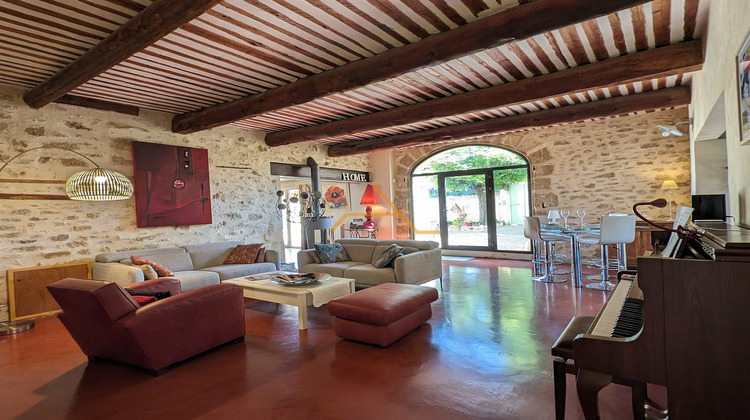 Ma-Cabane - Neuf Maison SERIGNAN DU COMTAT, 262 m²