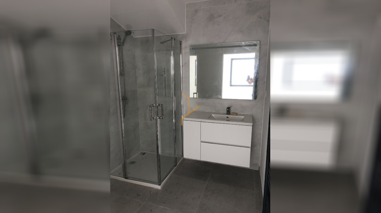 Ma-Cabane - Neuf Maison VALAURIE, 106 m²