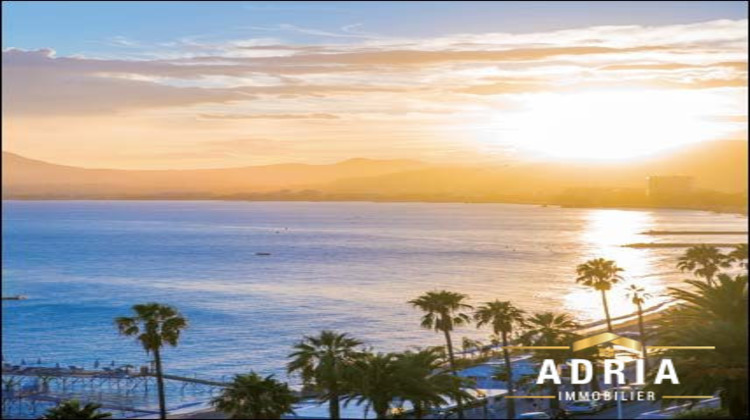 Ma-Cabane - Vente Appartement - LE CANNET, 157 m²