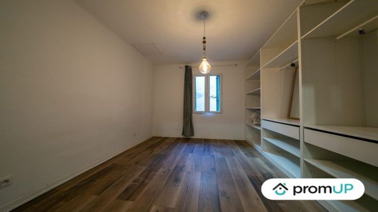 Ma-Cabane - Vente Appartement  AUPS, 61 m²