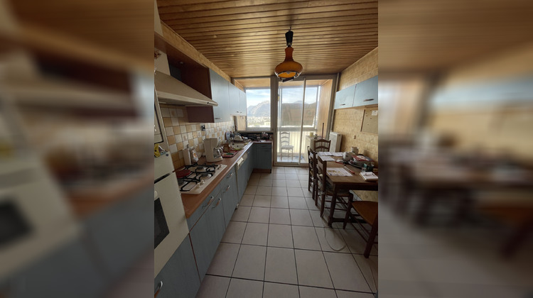 Ma-Cabane - Vente Appartement Échirolles, 80 m²