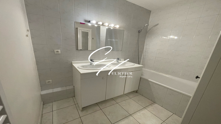 Ma-Cabane - Vente Appartement Échirolles, 89 m²