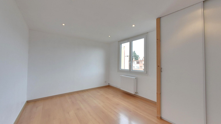 Ma-Cabane - Vente Appartement Échirolles, 64 m²