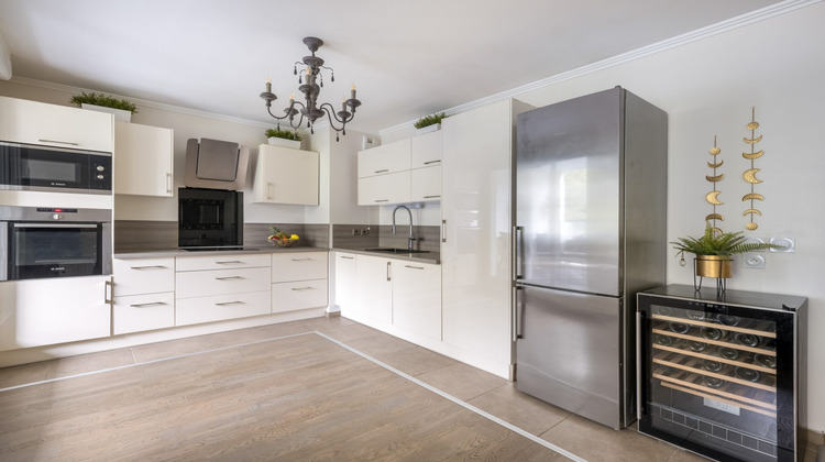 Ma-Cabane - Vente Appartement Écully, 63 m²