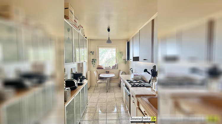 Ma-Cabane - Vente Appartement Élancourt, 82 m²