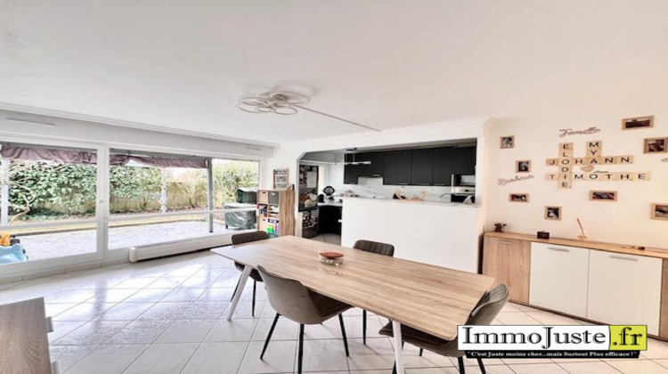 Ma-Cabane - Vente Appartement Élancourt, 77 m²