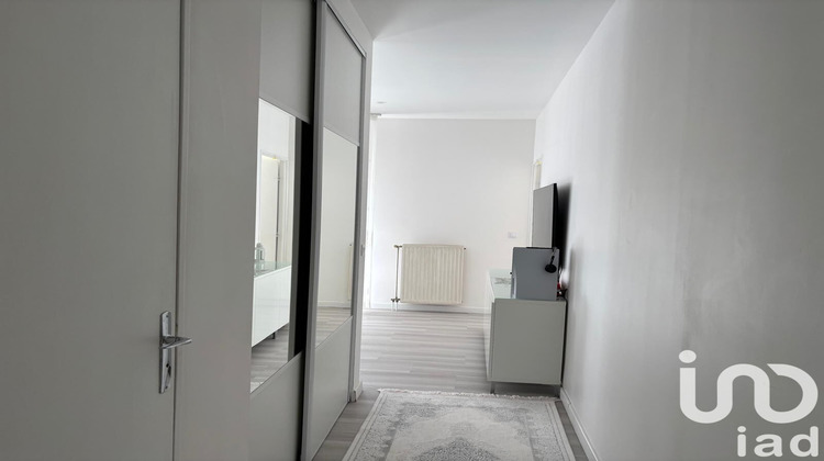 Ma-Cabane - Vente Appartement Élancourt, 50 m²