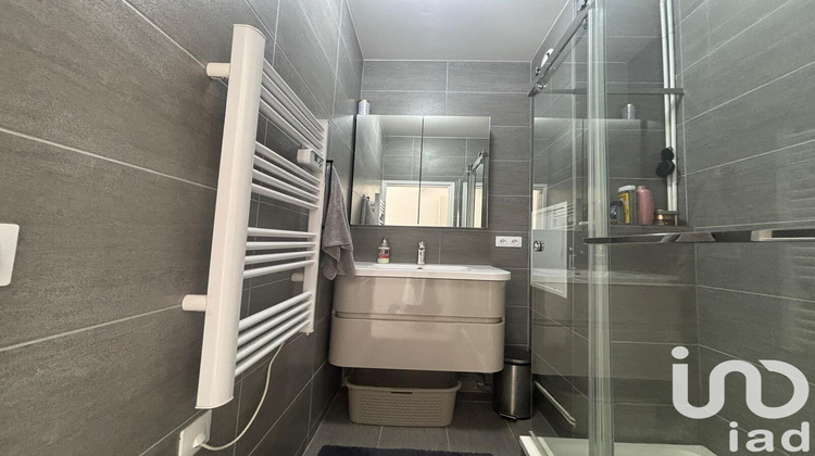 Ma-Cabane - Vente Appartement Élancourt, 50 m²