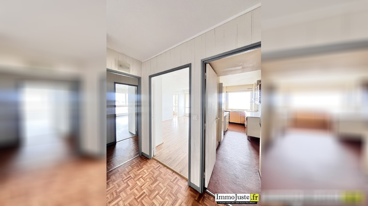 Ma-Cabane - Vente Appartement Élancourt, 60 m²