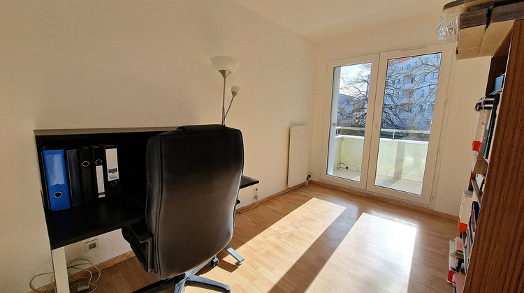 Ma-Cabane - Vente Appartement Élancourt, 69 m²