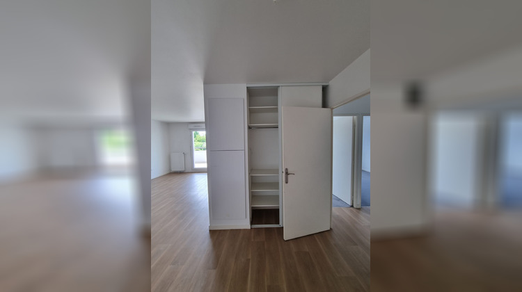 Ma-Cabane - Vente Appartement Élancourt, 63 m²