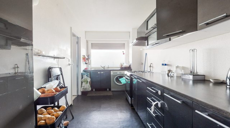 Ma-Cabane - Vente Appartement Élancourt, 60 m²