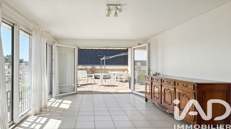 Ma-Cabane - Vente Appartement Émerainville, 77 m²