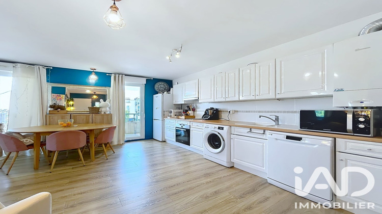 Ma-Cabane - Vente Appartement Émerainville, 61 m²
