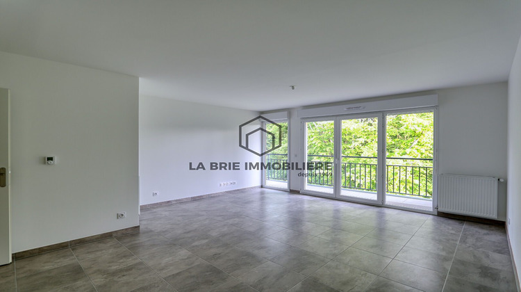 Ma-Cabane - Vente Appartement Émerainville, 66 m²