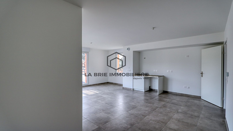 Ma-Cabane - Vente Appartement Émerainville, 51 m²