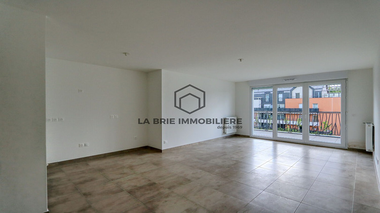 Ma-Cabane - Vente Appartement Émerainville, 73 m²