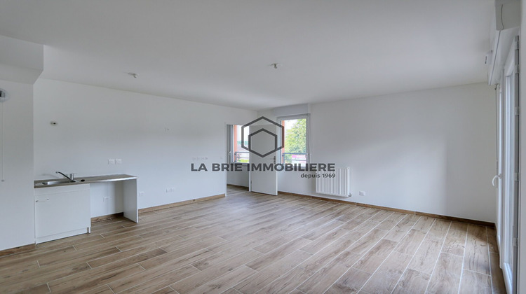 Ma-Cabane - Vente Appartement Émerainville, 71 m²
