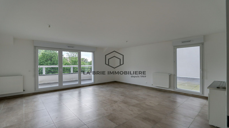 Ma-Cabane - Vente Appartement Émerainville, 79 m²