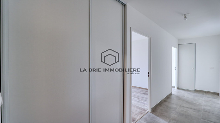 Ma-Cabane - Vente Appartement Émerainville, 79 m²