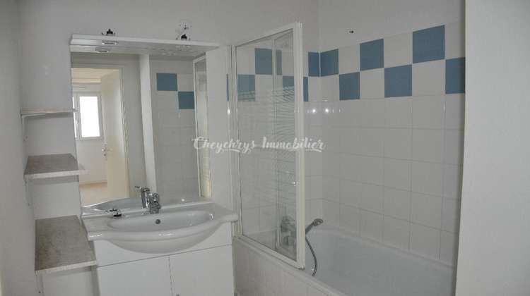 Ma-Cabane - Vente Appartement Équemauville, 62 m²