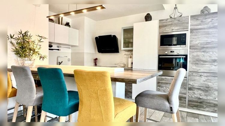 Ma-Cabane - Vente Appartement Évian-les-Bains, 103 m²