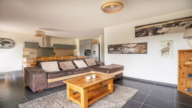 Ma-Cabane - Vente Appartement Évian-les-Bains, 66 m²