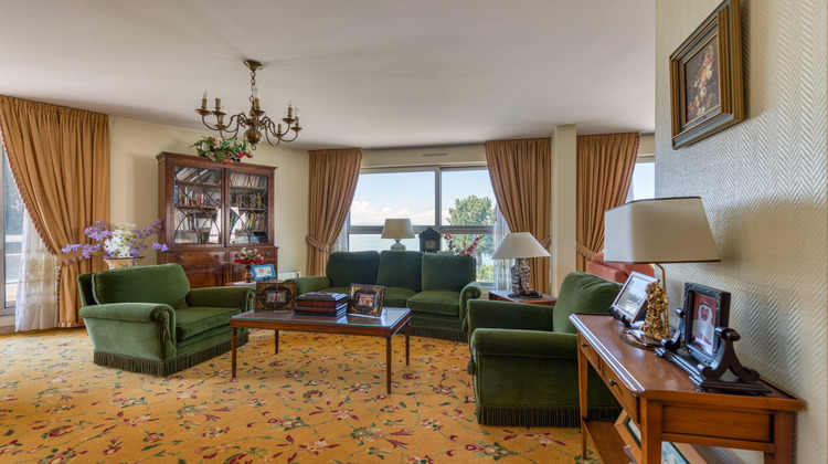 Ma-Cabane - Vente Appartement Évian-les-Bains, 277 m²