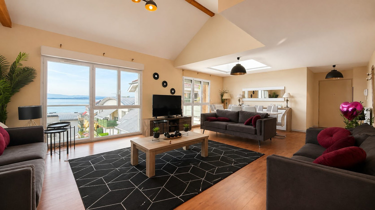 Ma-Cabane - Vente Appartement Évian-les-Bains, 168 m²