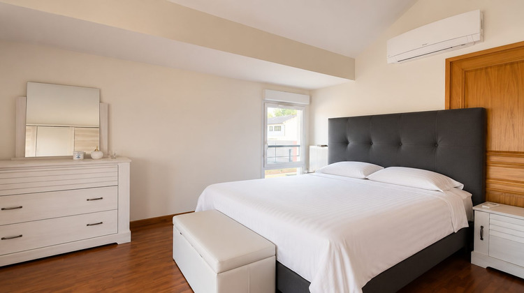 Ma-Cabane - Vente Appartement Évian-les-Bains, 168 m²