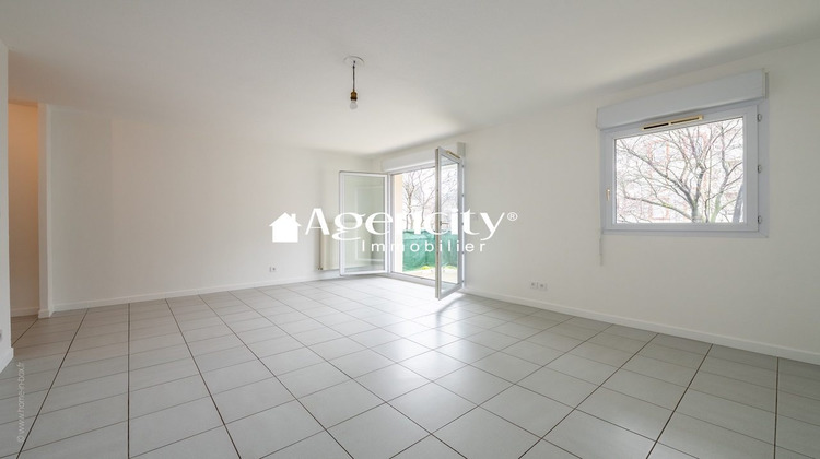 Ma-Cabane - Vente Appartement Évry-Courcouronnes, 61 m²