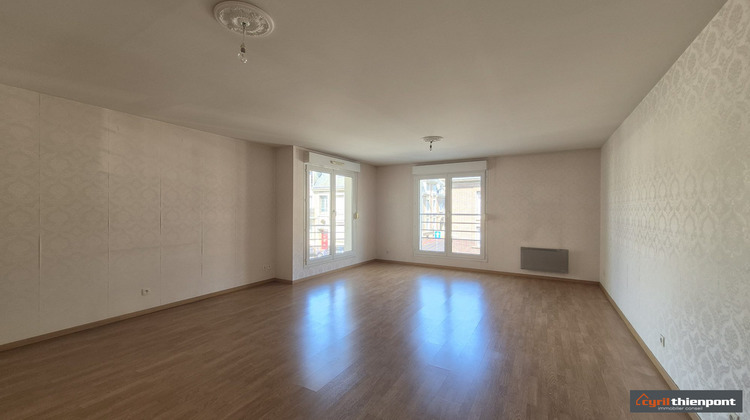 Ma-Cabane - Vente Appartement Abbeville, 115 m²