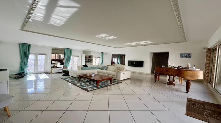 Ma-Cabane - Vente Appartement AGEN, 235 m²