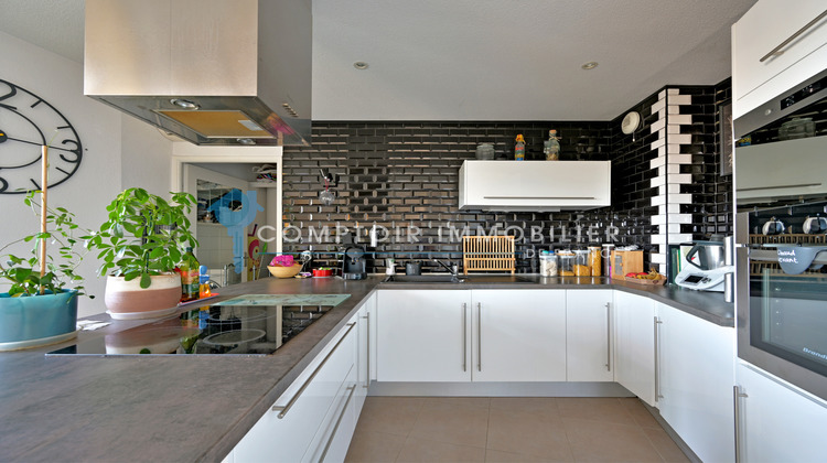 Ma-Cabane - Vente Appartement Aimargues, 74 m²