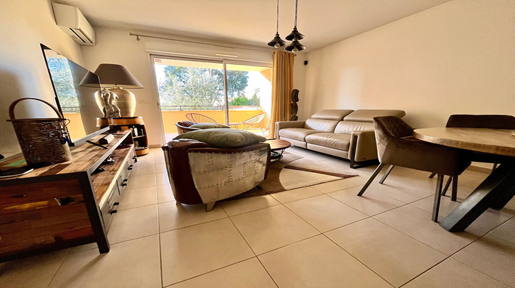 Ma-Cabane - Vente Appartement AIX-EN-PROVENCE, 75 m²