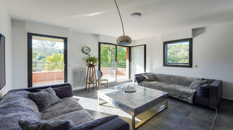 Ma-Cabane - Vente Appartement AIX-EN-PROVENCE, 63 m²
