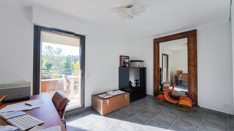 Ma-Cabane - Vente Appartement AIX-EN-PROVENCE, 63 m²