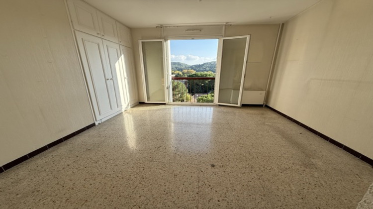 Ma-Cabane - Vente Appartement Aix-en-Provence, 81 m²