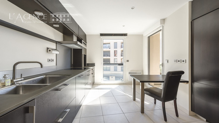 Ma-Cabane - Vente Appartement Aix-en-Provence, 86 m²